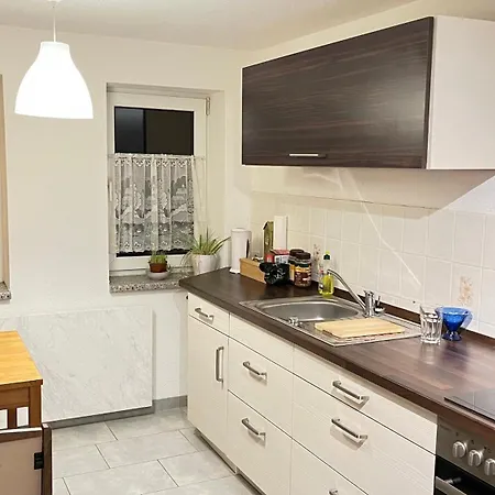 Om Exklusives Zimmer, Wlan, Geteiltes Bad Und Kueche