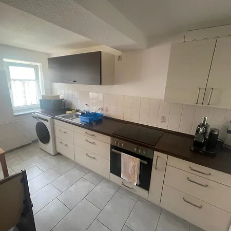 Exklusives Mit Geteiltem Bad Und Kueche Om Stadtilm