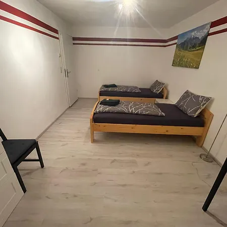 Exklusives Mit Geteiltem Bad Und Kueche Om Stadtilm