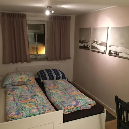 Pansiyon Om Exklusives Zimmer, Wlan, Geteiltes Bad Und Kueche Stadtilm