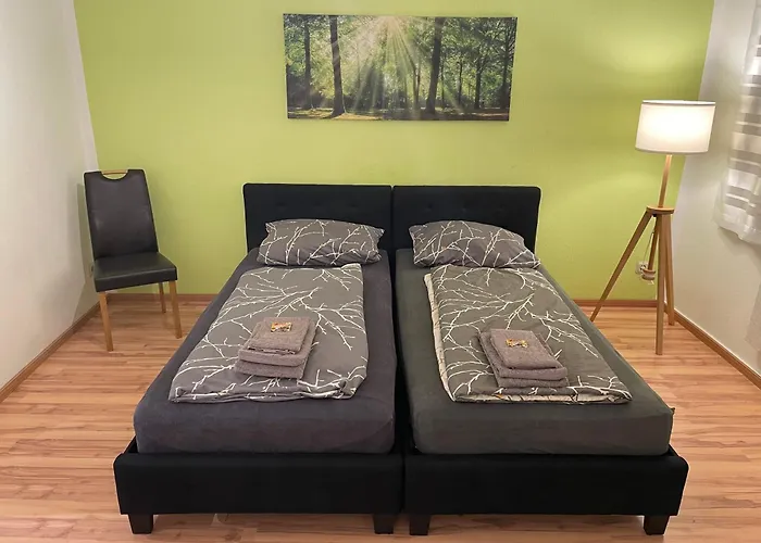 Om Exklusives Zimmer, Wlan, Geteiltes Bad Und Kueche Pansiyon Stadtilm